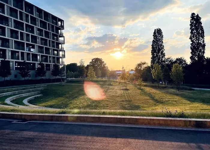 Beautiful High Standard Apartman *